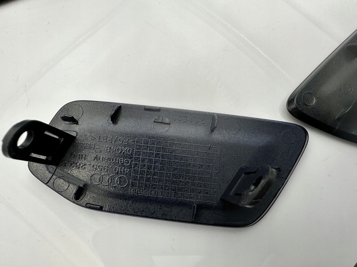 фото №16, Новая заглушка омывателя audi a8 s8