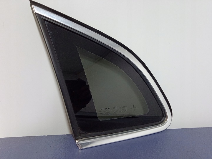 фото №1, Volvo v40 ii скло кузовна зад ліва