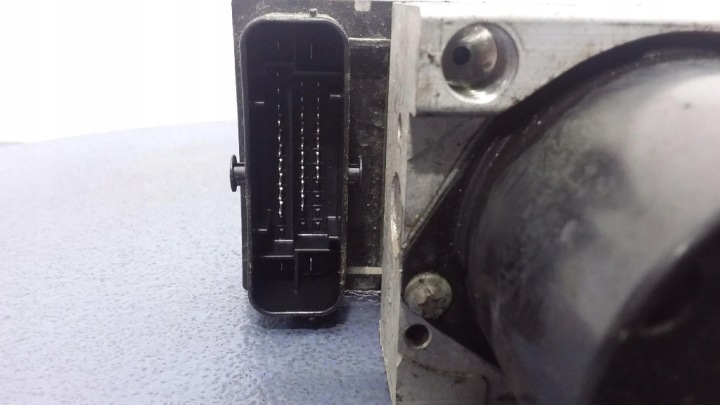 фото №5, Volkswagen polo iv 1.2 b блок керування abs 6q0907379aa 0265261426 0265800363