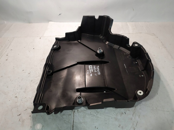 фото №14, Toyota yaris iv захист шасі нижня задня 58415-k0010
