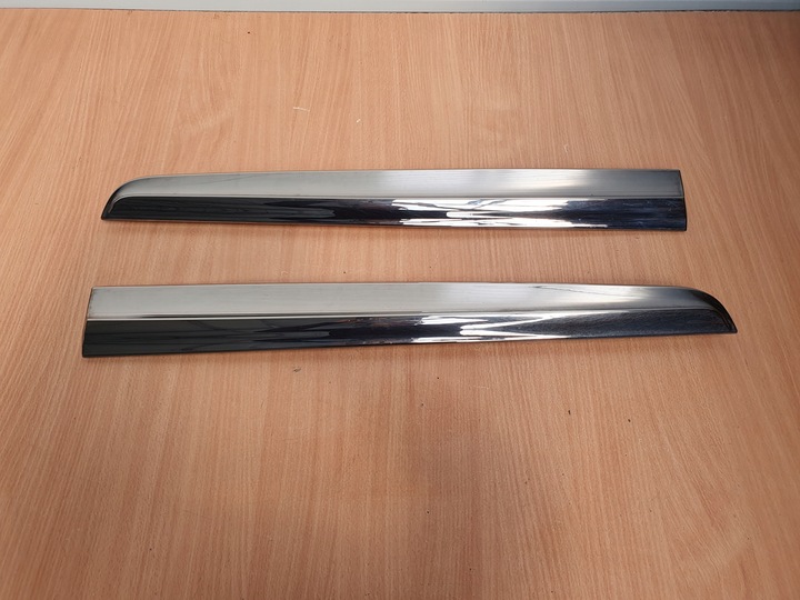 фото №1, Планка нижняя дверь левый зад 9673775180 хром citroen ds5