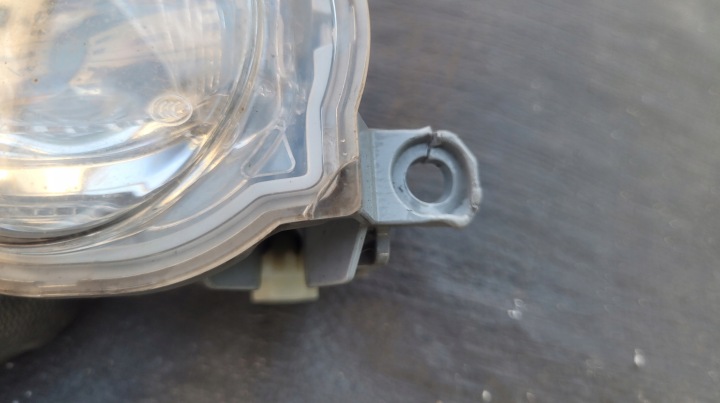 фото №5, Toyota yaris iv corolla e21 галоген праве koito 02-415 / 1506