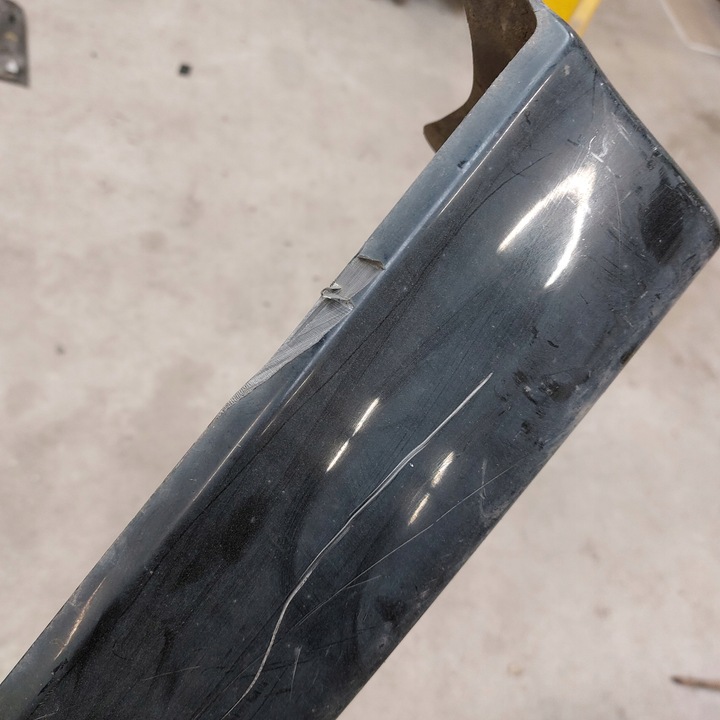 фото №15, Mitsubishi lancer 7 vii планка накладка порогова права mr380004