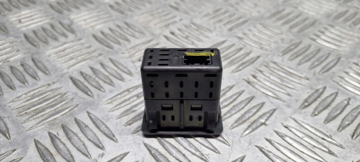 фото №9, Peugeot 508 ii гнездо вход port usb 9827093777