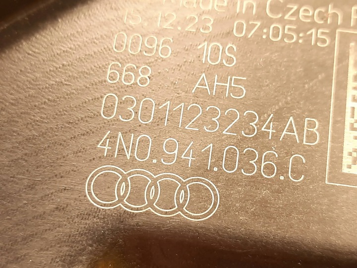 фото №15, Audi a8 s8 d5 лампа перед права ліва комплект повний led matrix нове