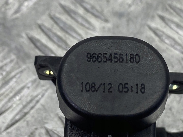 фото №13, Клапан тиску turbo peugeot 308 508 3008 2.0 hdi 2007-2015 9665456180