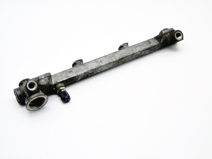 фото №1, Планка впрыскивающий 90411551 2.2 16v omega b c z22xe