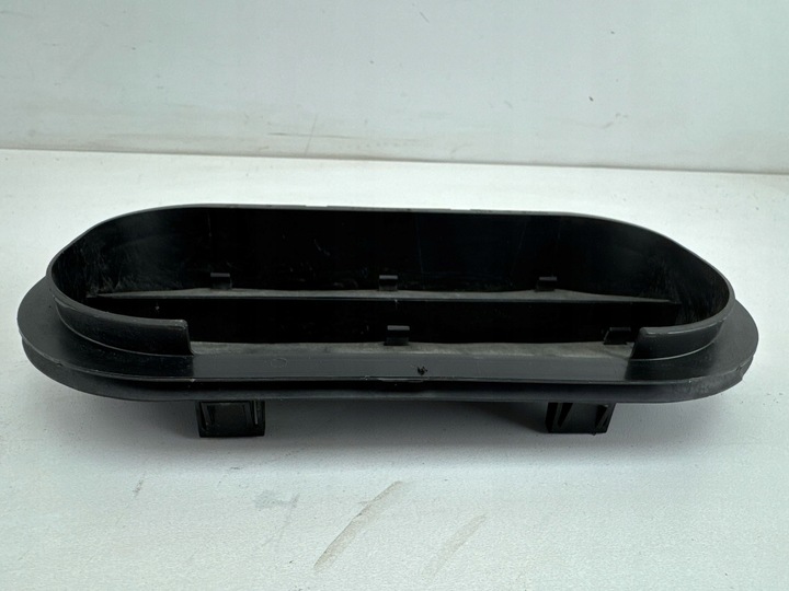 фото №5, Audi a4 s4 b9 2019 решітка вентиляційна pod бампером задній