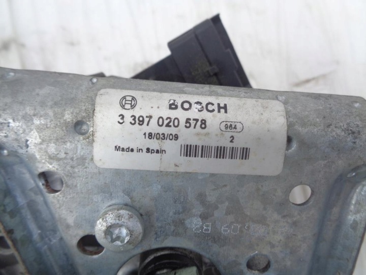 фото №11, Ssilniczek + механизм стеклоочистителя 3397020578 peugeot 206 plus