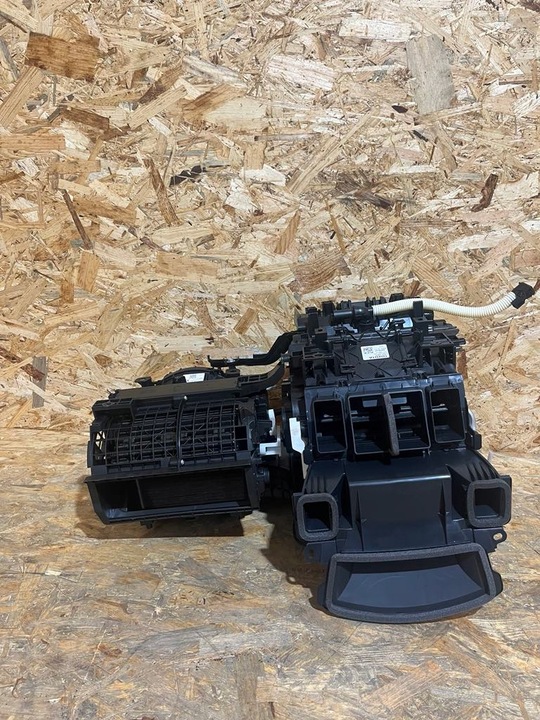 фото №9, Комплектная отопитель воздуходувка toyota yaris cross 23r оригинал