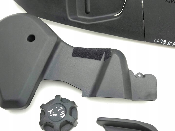 фото №8, Land rover discovery sport 2015 левая сторона обшивка сиденья