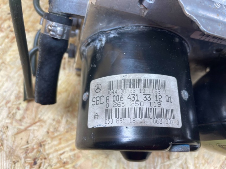 фото №10, Главный тормозной цилиндр модуль управления abs sbc mercedes sl r230 a0064313312