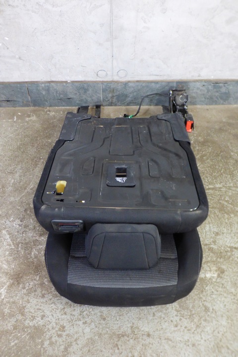 фото №10, Елементи диван зад запчастина toyota proace ii combo e rifter partner iv