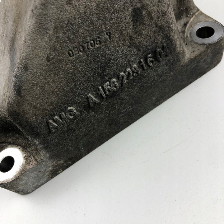 фото №8, Лапи кронштейн mercedes v8 amg 6.2 c63 6.3 e63