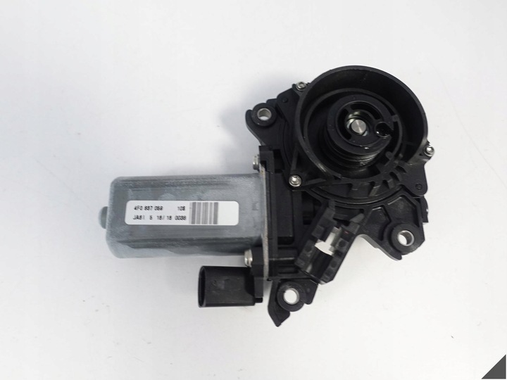 фото №1, Audi s8 a8 4h0 d4 a7 s7 4g8 a6 s6 4g0 q7 sq7 4m0 двигатель dociągu дверь левый