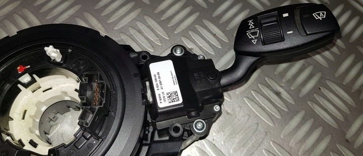 фото №6, Bmw 5 e60 e61lift перемикач комбінований стрічка датчик кута повороту 9204503