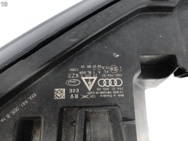 фото №11, Audi s1 a1 8xa рестайлинг fl 14-18 лампа ксенон+ led красная левая eu