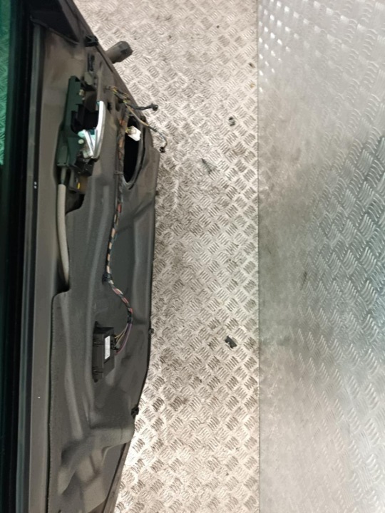 фото №8, Ford s-max mk1 дверь зад левое g6