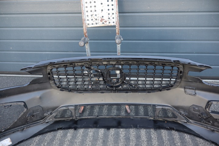 фото №12, Бампер передний перед volvo v60 ii s60 iii r-design 31690530 2018-2022
