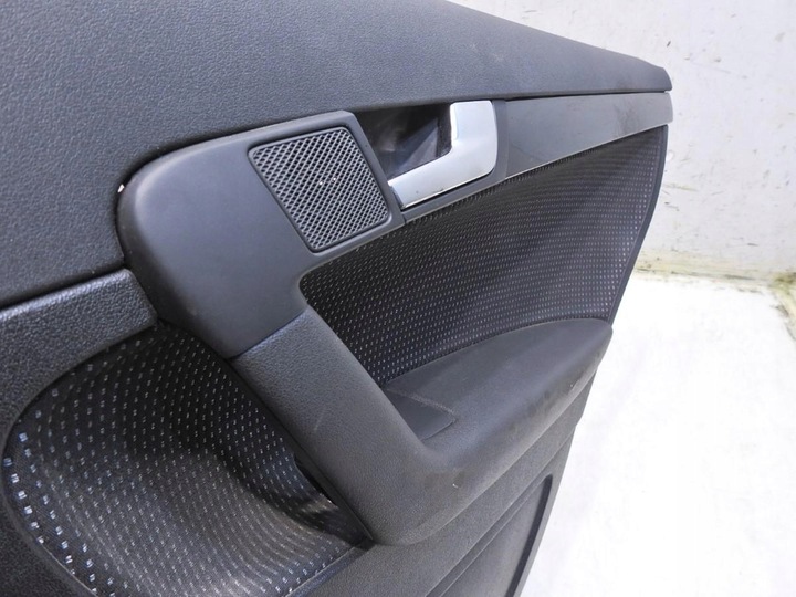 фото №7, Оббивка двері праві зад audi a3 8p sportback 8p4867306