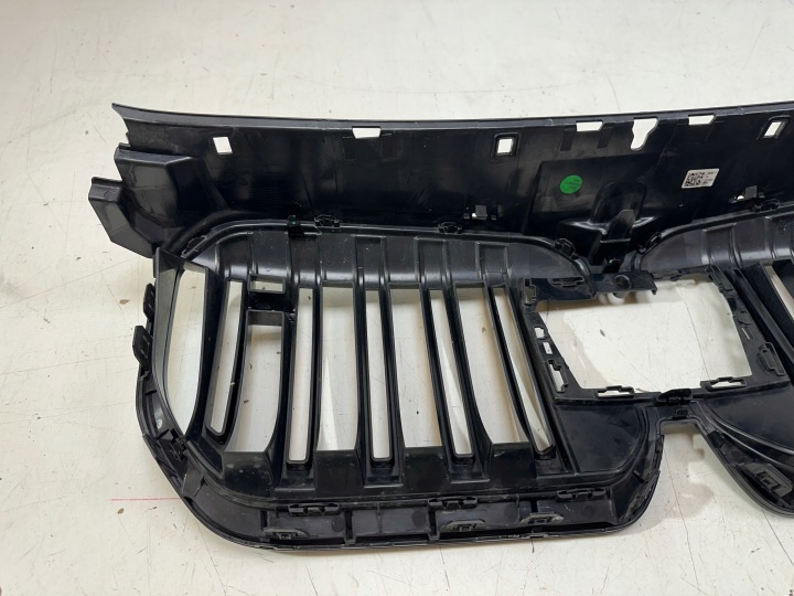 фото №14, Решётка радиатора bmw x1 u11 м-пакет 9880305