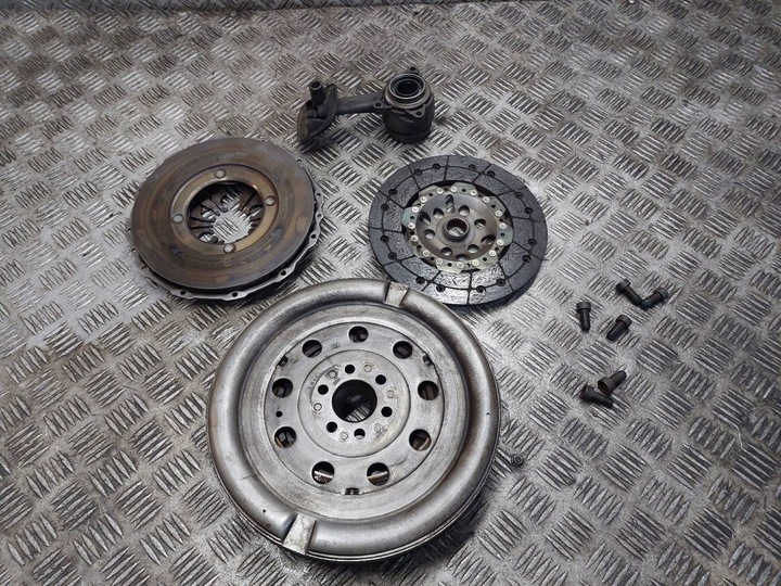 фото №7, Колесо двомасовий диск притиск seat alhambra mk1 1.9 tdi 028105264b