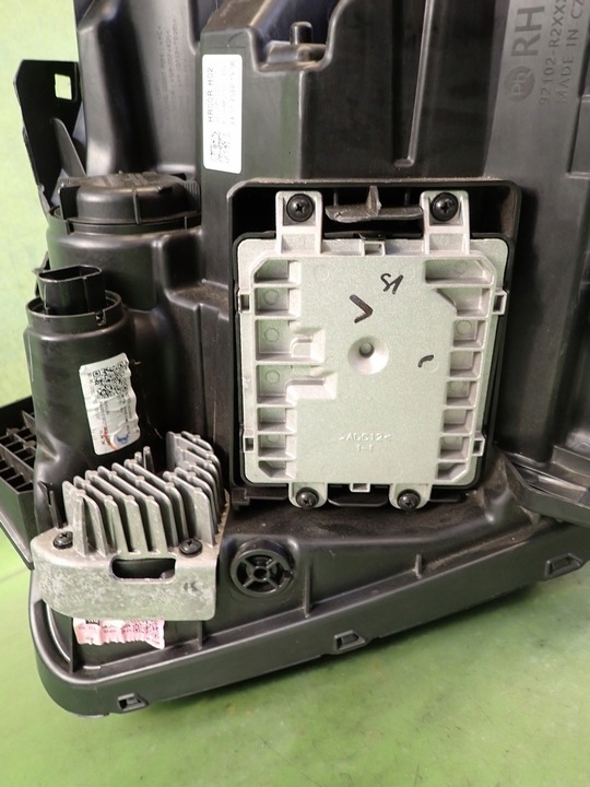 фото №14, Фара правий лампа перед kia sportage v 5 повний led 92102r2000