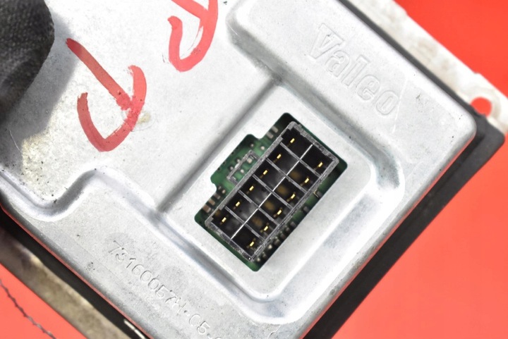 фото №7, Перетворювач ксенон ксенон права valeo 89027892 audi a4 b6 00-05