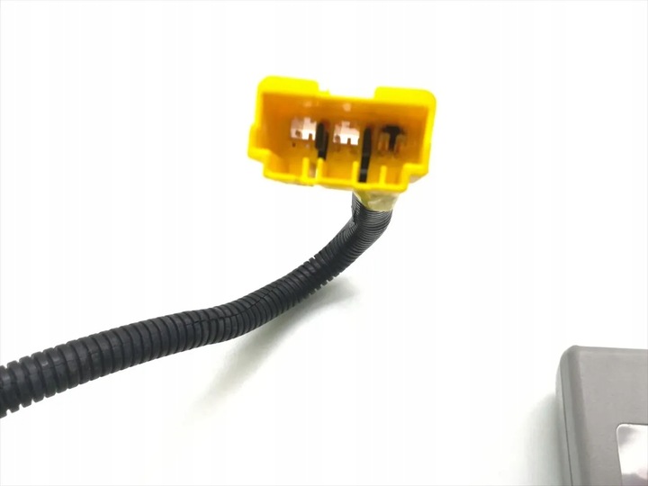 фото №10, Hyundai sonata скоба передньої ременя безпеки лівий 2006 салон 4/5dr