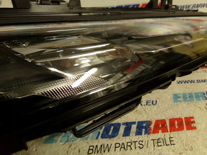 фото №11, Bmw g70 комплект лампа led crystal swarovski 9879935 9879936