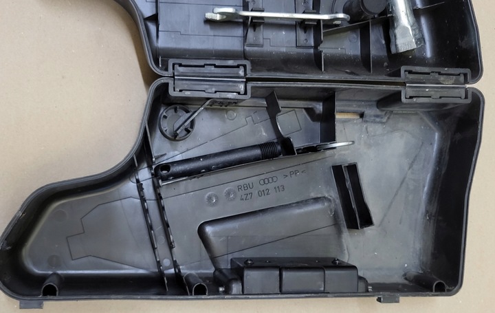 фото №7, Коробка narzędziowa ключ do kół audi vw seat skoda оригинальный номер