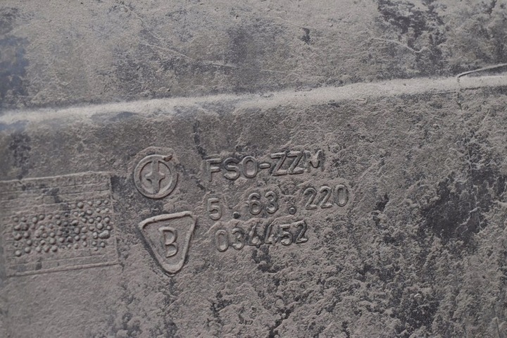 фото №10, Бампер зад задній чорний polonez caro atu sedan 97-02