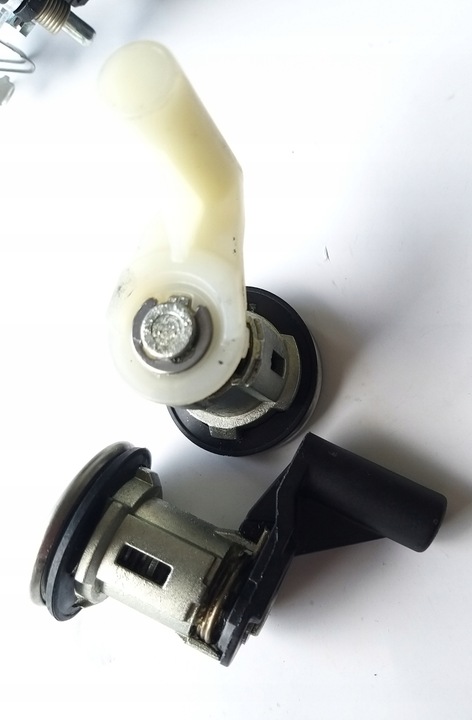 фото №6, Замок запалювання вставка kpl dacia duster logan оригінал