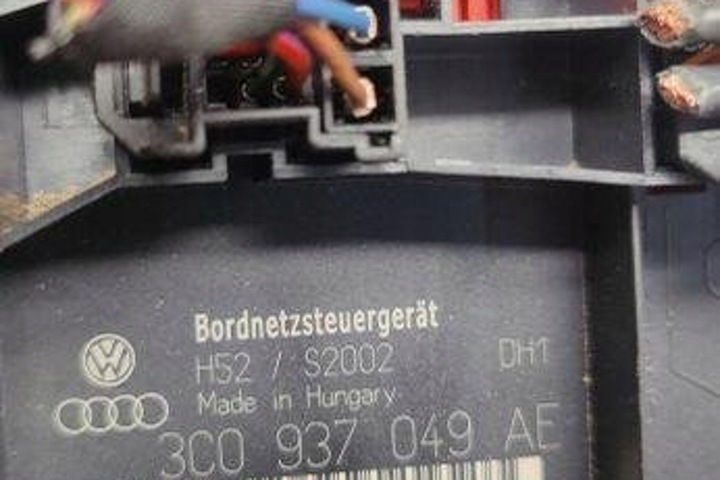 фото №3, Модуль комфорта seat altea xl 5p5, 5p8 3c0937049ae 2.0l дизель 2008