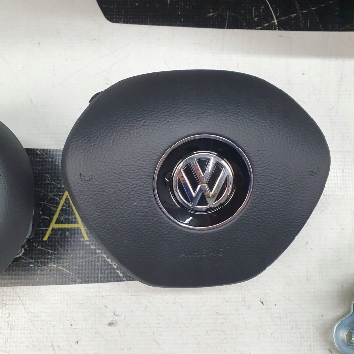 фото №8, Vw up! рестайлінг торпедо консоль подушки ремені подушка
