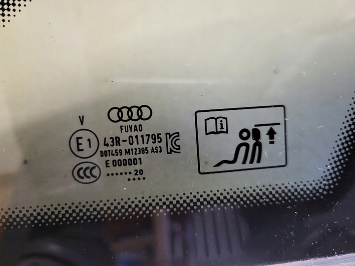 фото №9, Правая стекло кузовная тонированная as3 планка хром audi a4 b9 8w sedan