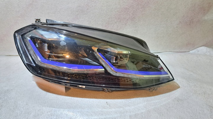 фото №3, Volkswagen golf vii фара праві повний led