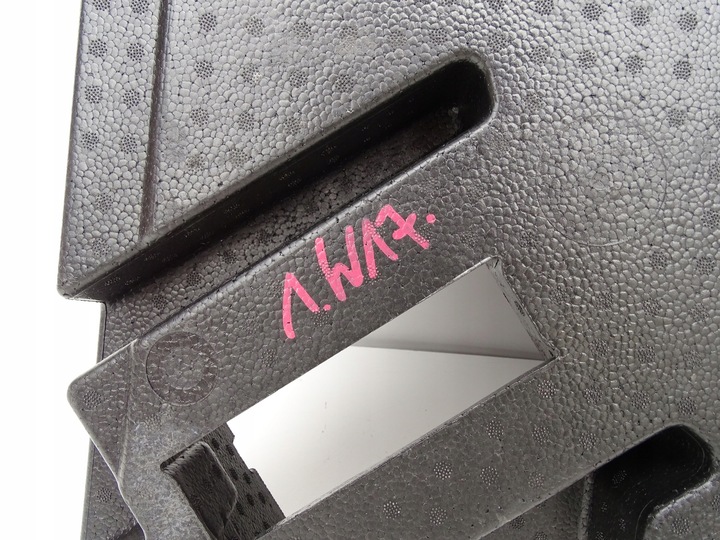 фото №8, Пенополистирол вкладка колёса запасного багажника 8u0012109 audi q3 11-18r