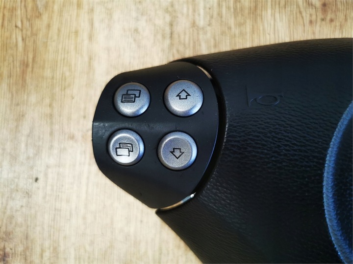 фото №5, Mercedes slk w171 r171 подушка безопасности подушки натяжители натяжители ремней датчик демонтаж