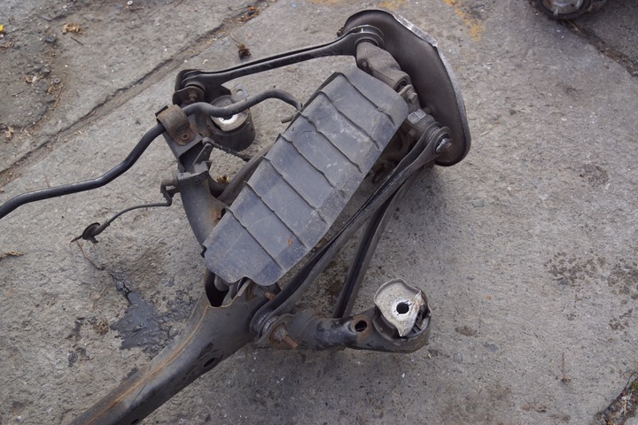 фото №13, Балка подвешивание зад audi a4 b9 8w0505235ae
