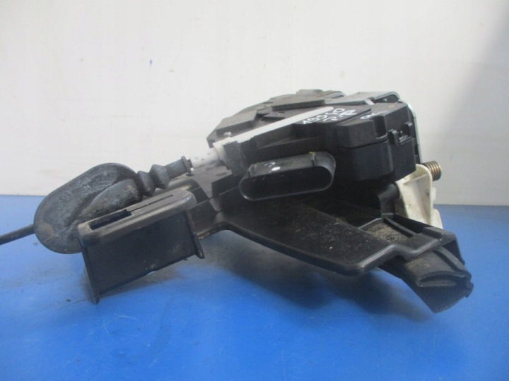 фото №6, Ford fiesta mk7 5d замок двері перед правий 4pin+linka замка