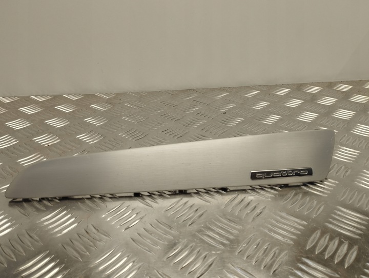 фото №1, Audi q3 8u планка dekor заглушка 8u2853189l