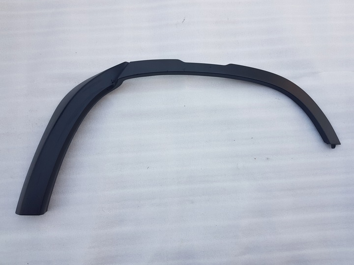 фото №1, Land rover defender планка крыльев левый зад l8b2-290e23-a