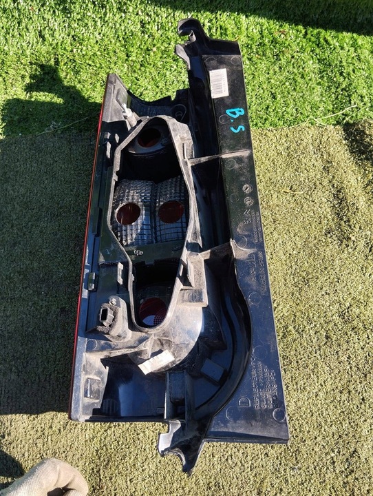 фото №12, Partner berlingo iii лампа зад задняя правая 9677205480 eu