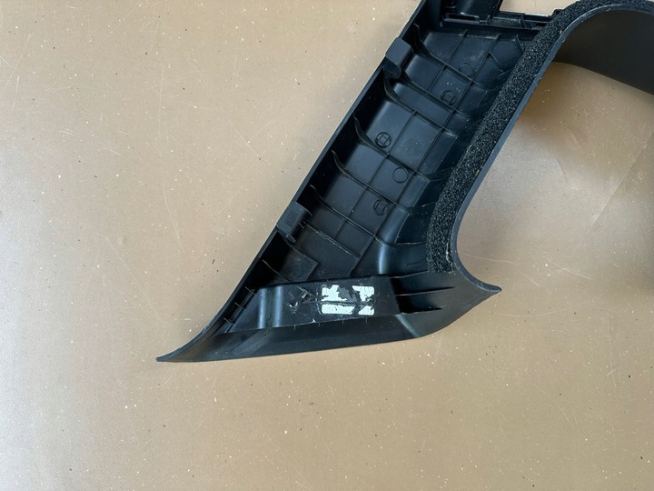 фото №9, Hyundai tucson iv 4 20r- обшивка стойка правый зад