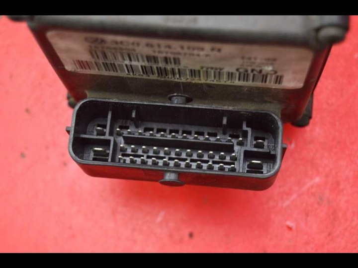 фото №7, Насос abs 3c0614109n vw passat b6 2.0 tdi 140 km 05-10