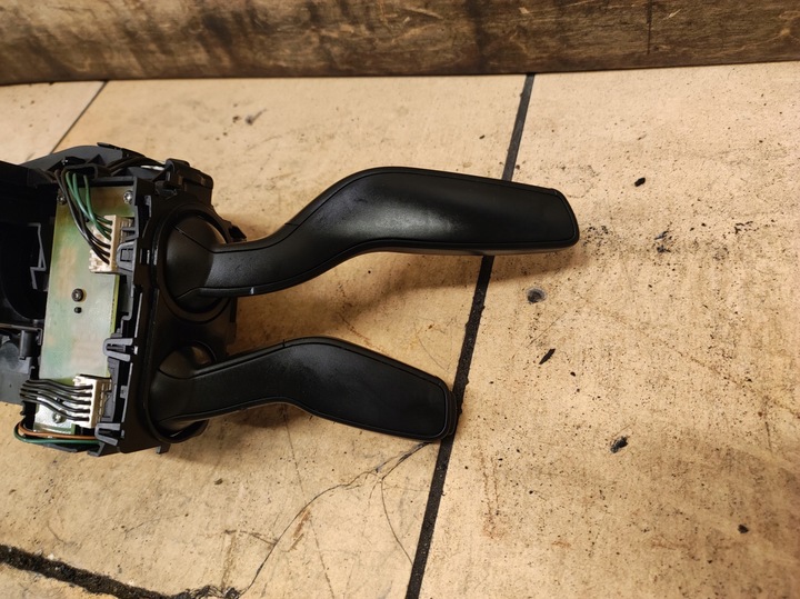 фото №9, Лента сматыватель переключатель подрулевые рычаги комбинированный audi a3 8v