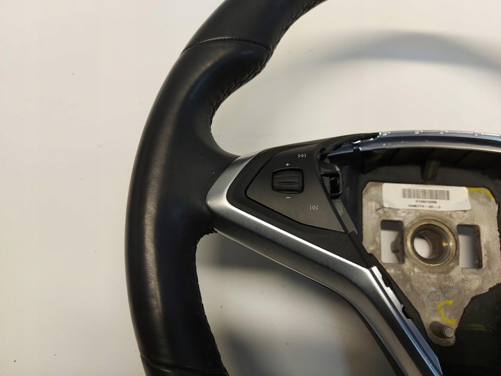 фото №7, Tesla модель s рестайлінг кермо шкіряний оригінал 1036774-00-d