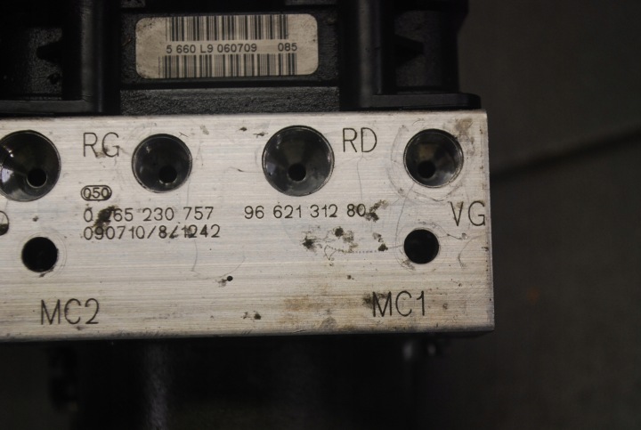 фото №4, Блок керування abs citroen c5 x7 3.0 hdi 9662131280
