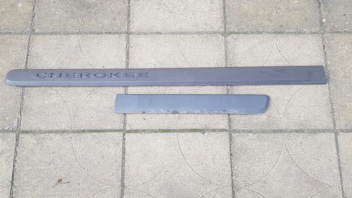 фото №1, 2szt планка ліва двері jeep cherokee kj 05-07r